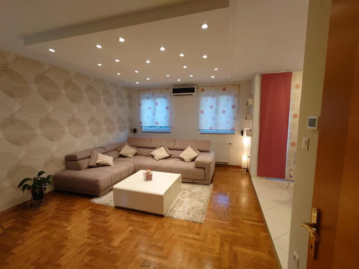 Apartman Mare Nostrum**** Apartment Rijeka 0*,  Croatia