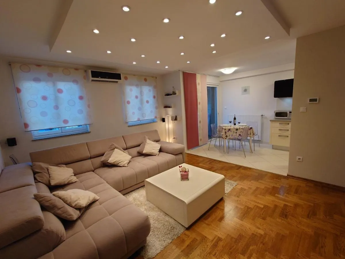 Apartman Mare Nostrum**** Apartment Rijeka